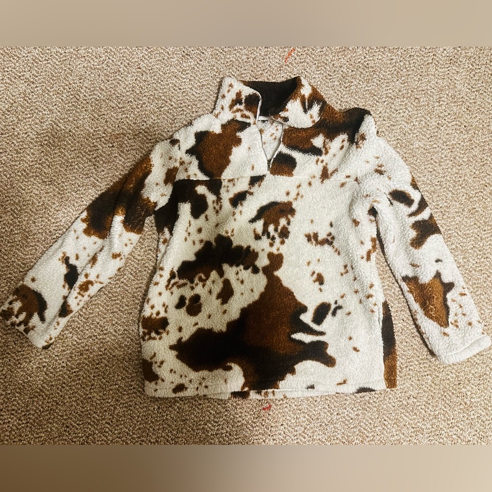 Cow print shirpa